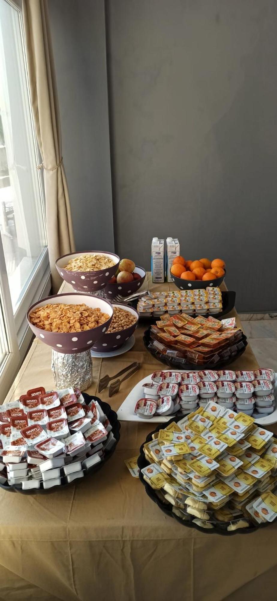 Moonstar Hotel Kusadası Exteriör bild